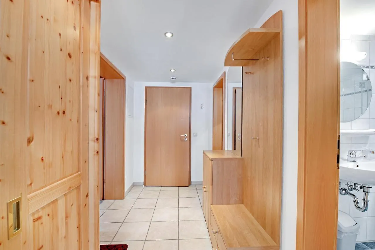 Petrushof Ferienwohnung Taubensee Oberwoessen