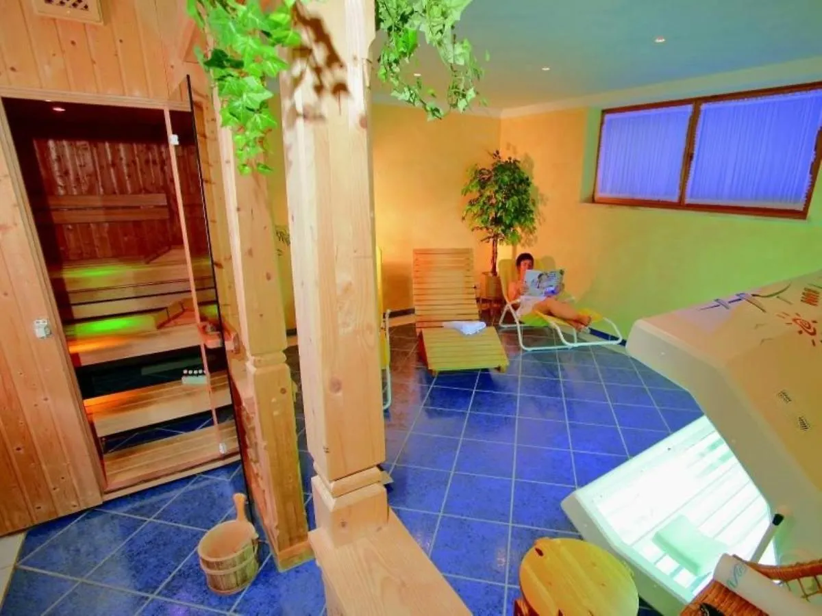 Apartment Petrushof Ferienwohnung Taubensee Oberwoessen
